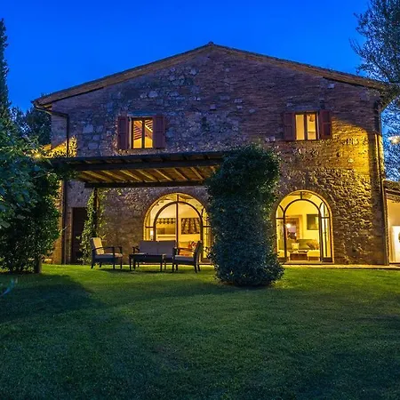 Villa Il Vecchio Ulivo 10 *